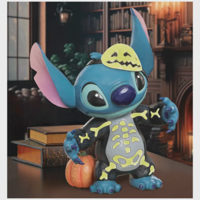 Disney Traditions 43.8cm Stitch Spooky Skeleton